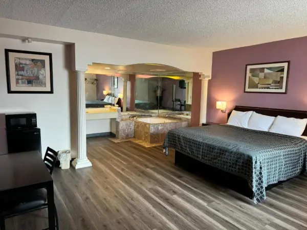Express Inn-Rahway 9