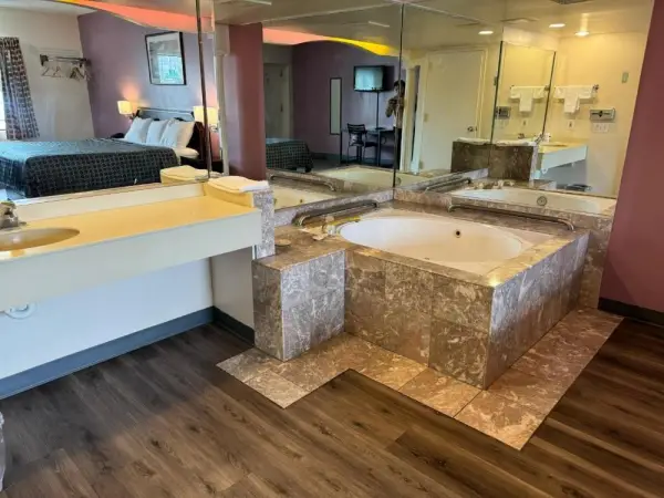 Express Inn-Rahway 10