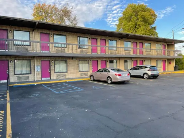Express Inn-Rahway Main image