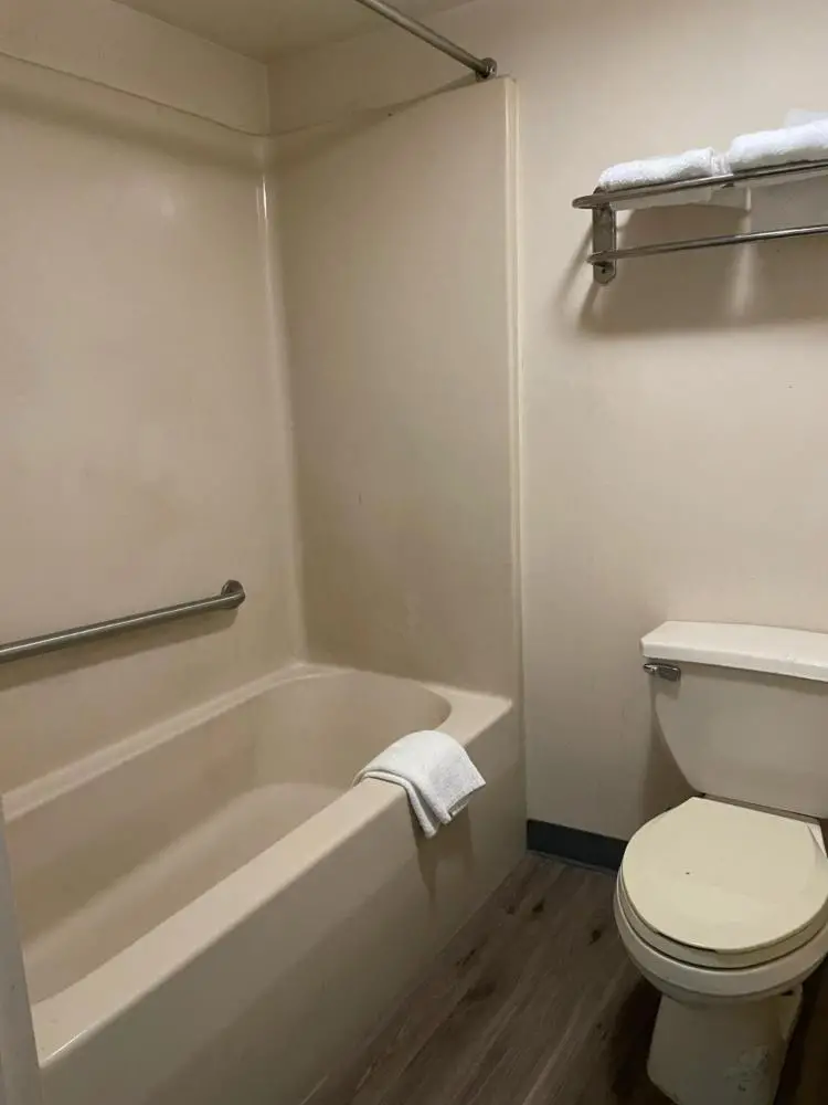 Basic Triple Room